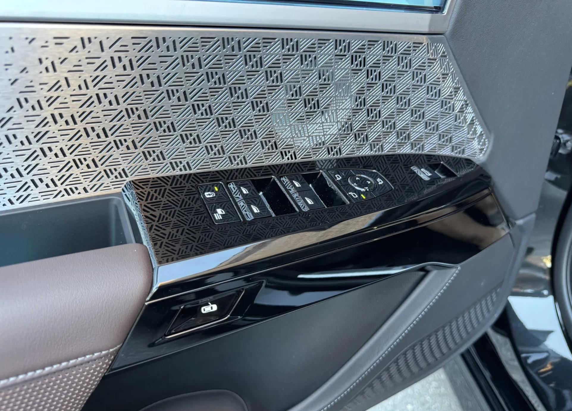 2023 BMW i7 xDrive60 M Sport
