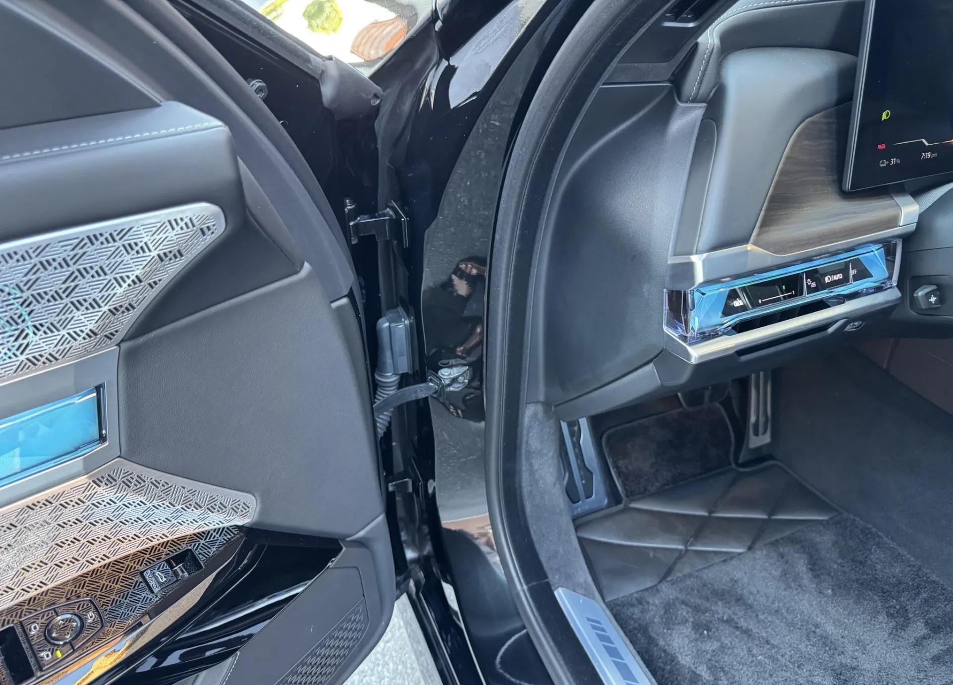 2023 BMW i7 xDrive60 M Sport