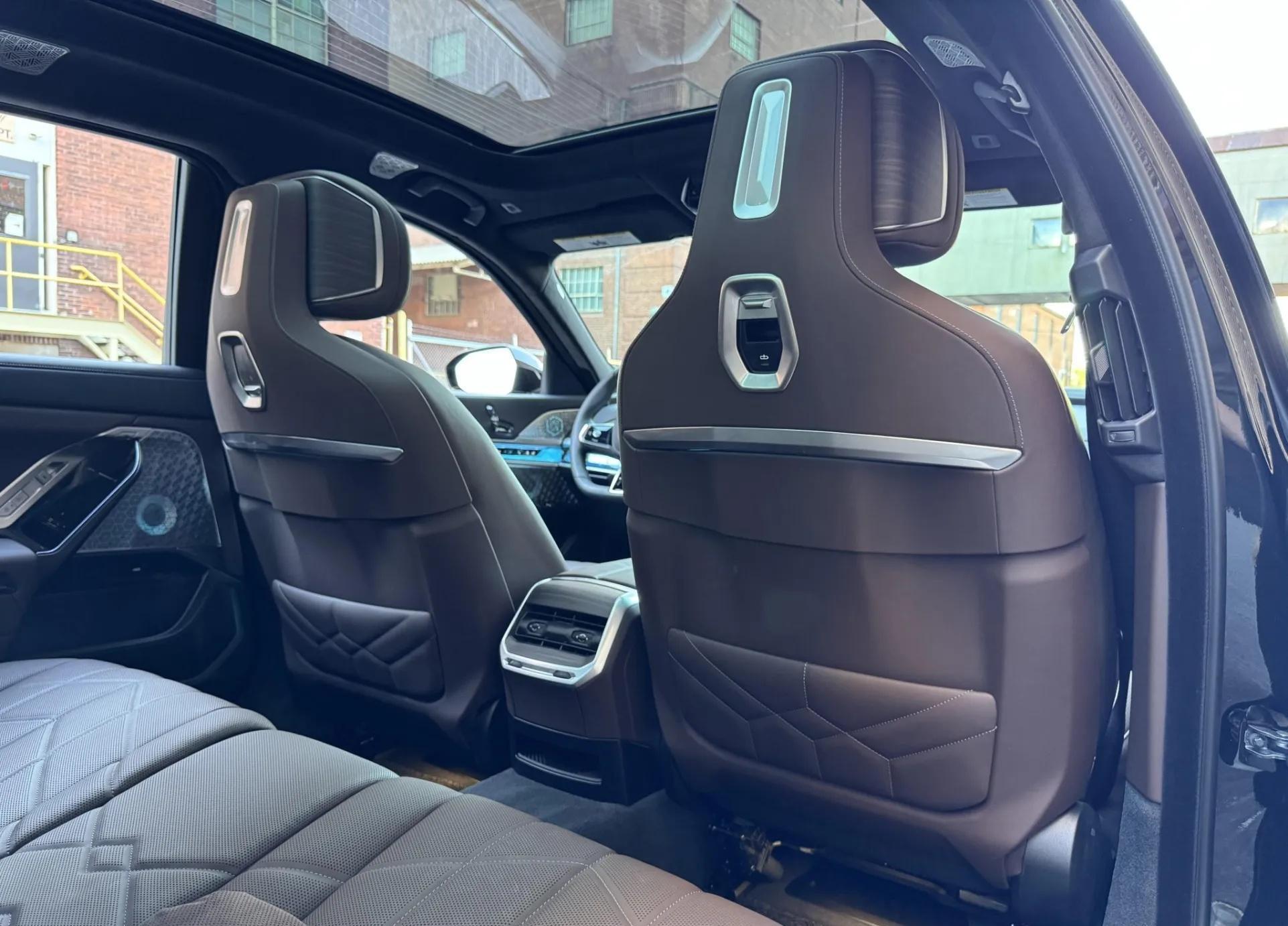 2023 BMW i7 xDrive60 M Sport