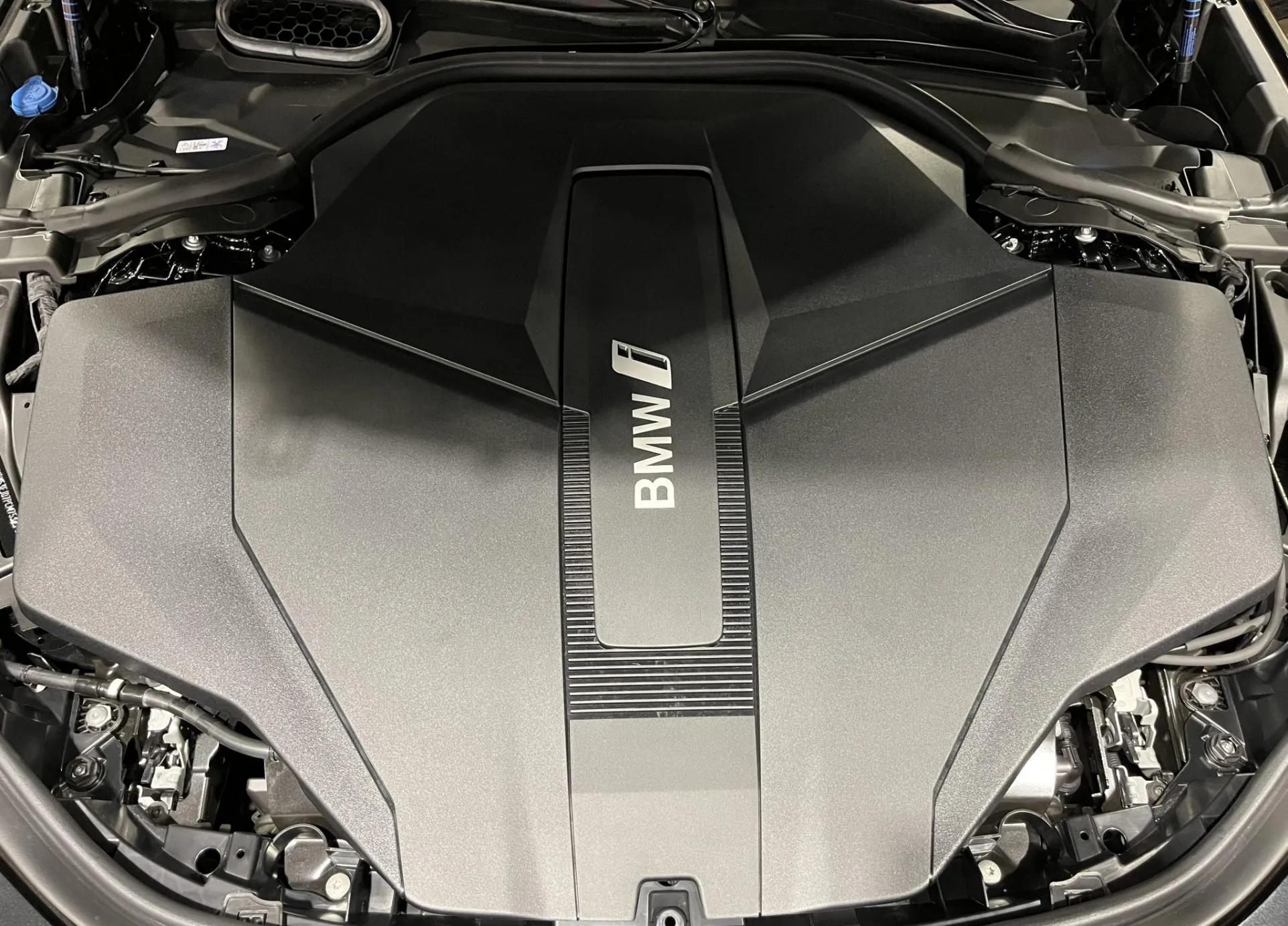 2023 BMW i7 xDrive60 M Sport