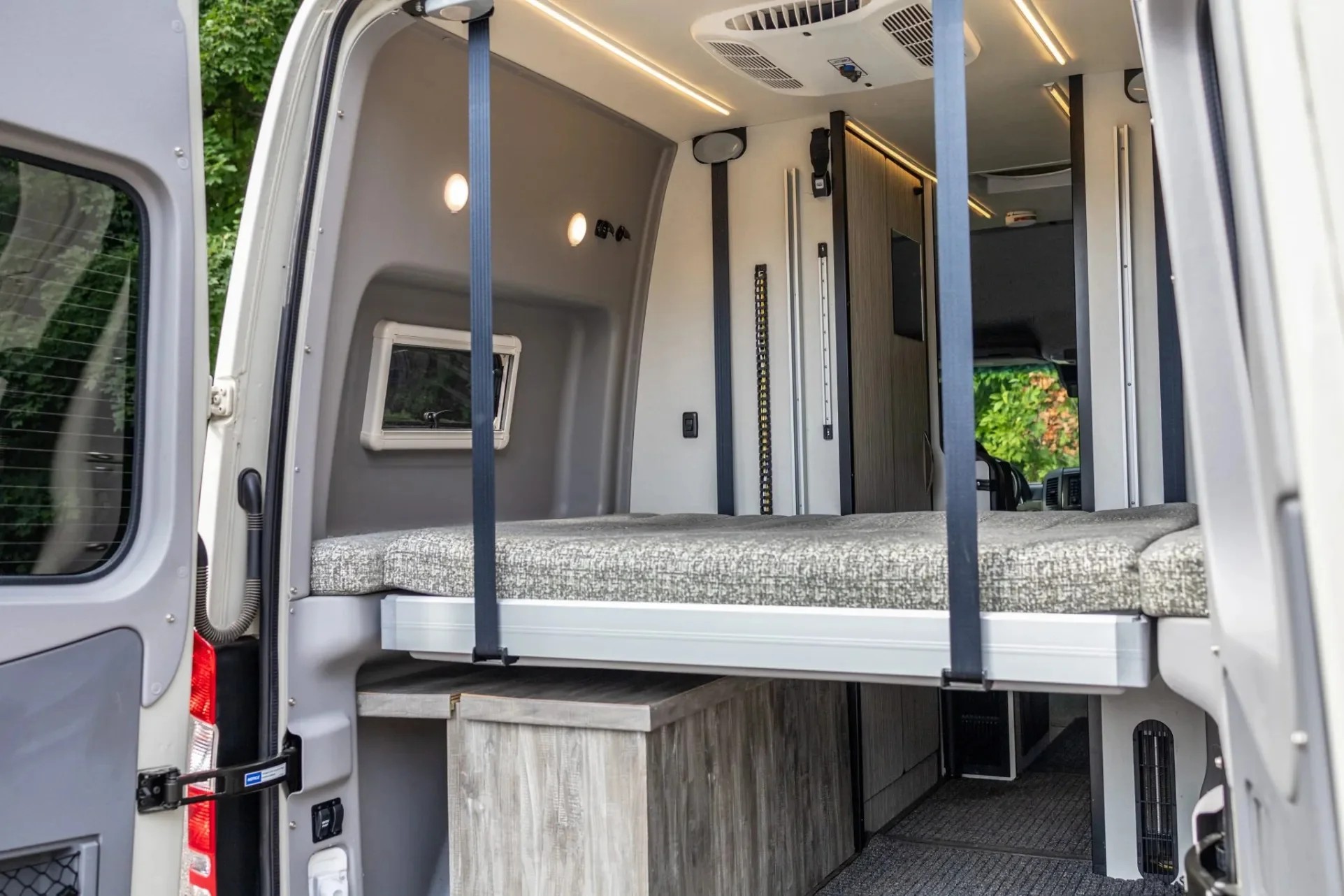 2018 Mercedes-Benz Sprinter 2500