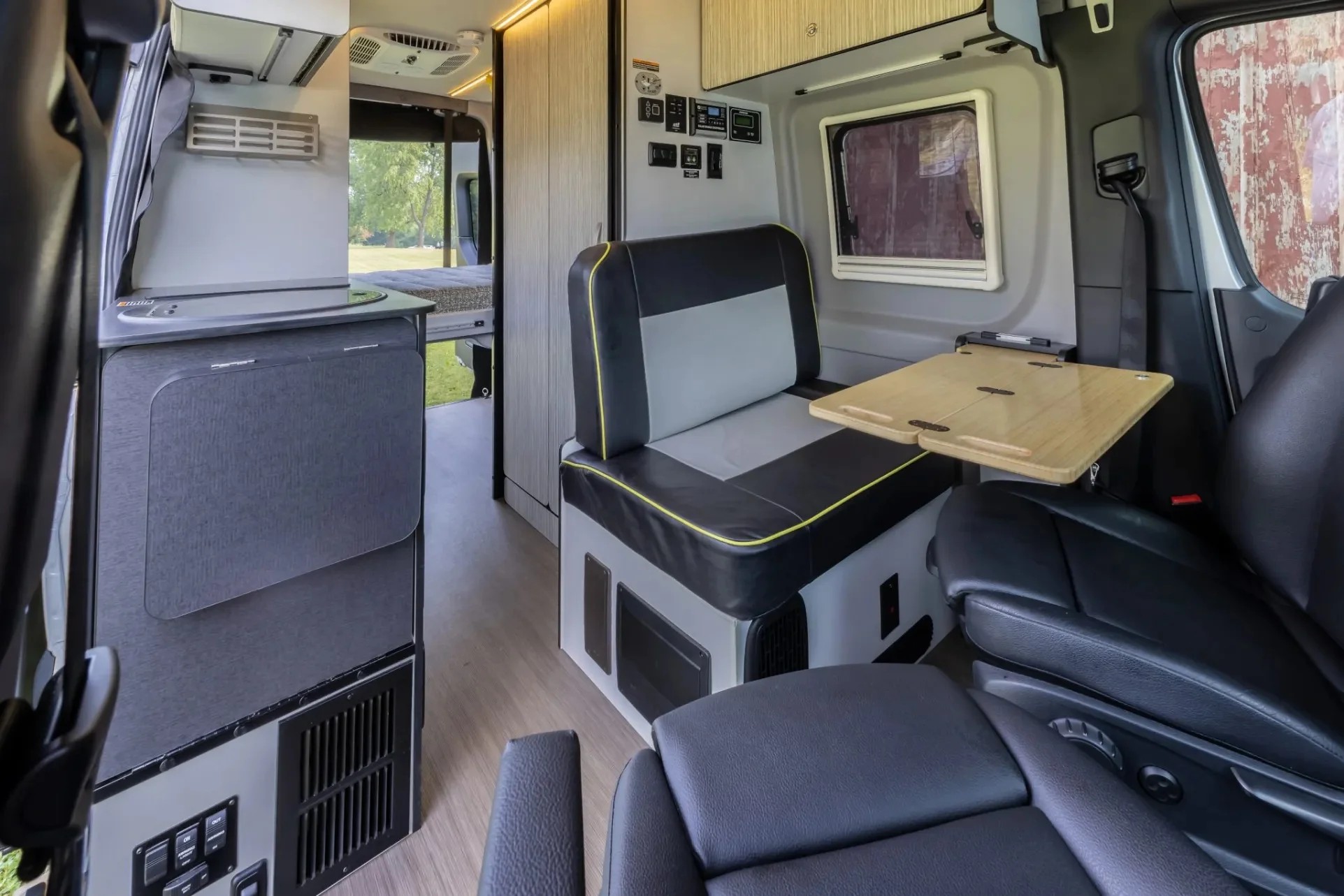 2019 Mercedes-Benz Sprinter 2500