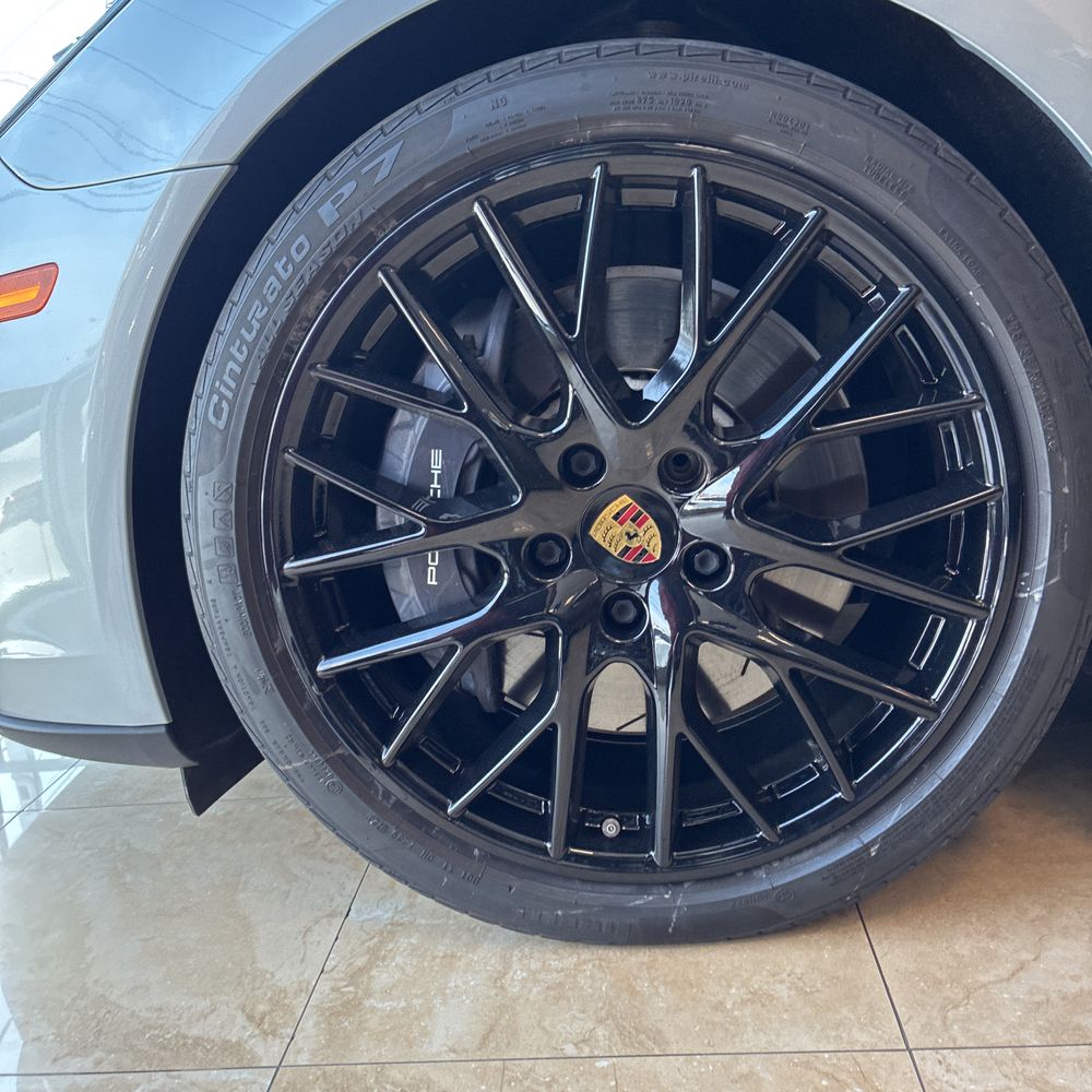 2020 Porsche Panamera 4