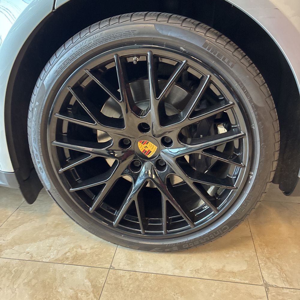 2020 Porsche Panamera 4