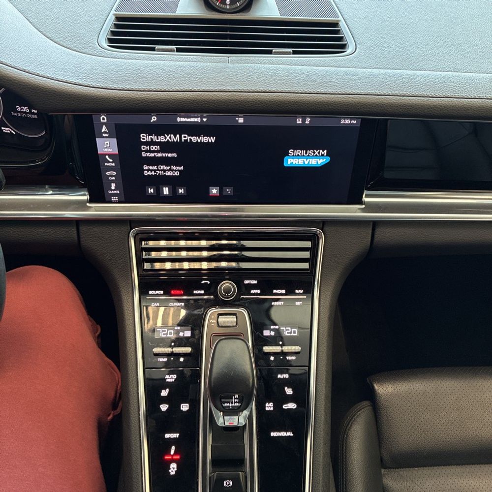 2020 Porsche Panamera 4