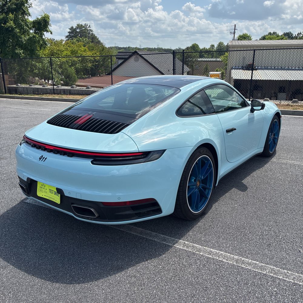 2024 Porsche 911 Carrera