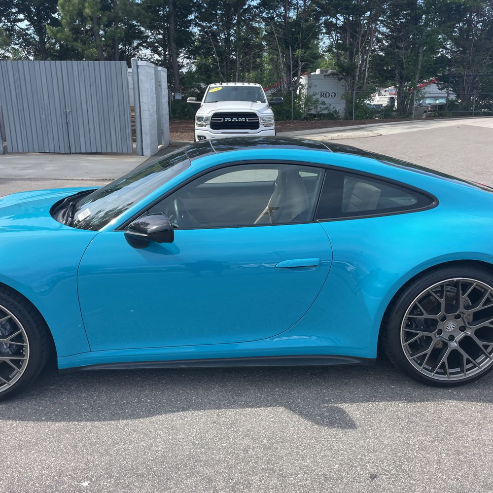2021 Porsche 911 Carrera