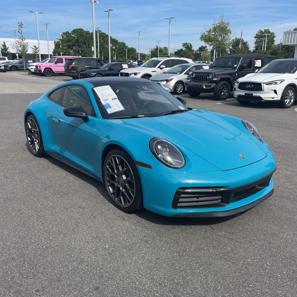 2021 Porsche 911 Carrera
