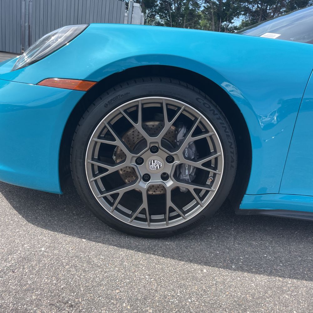 2021 Porsche 911 Carrera