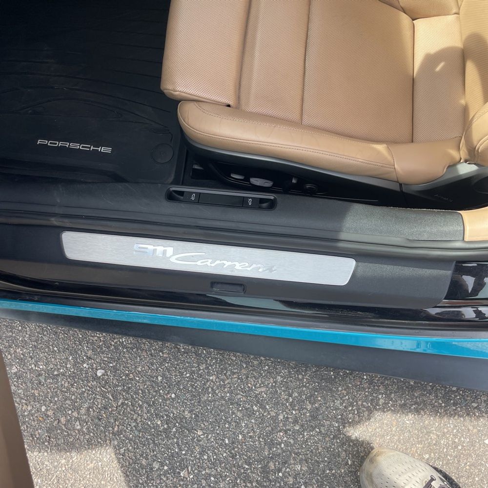 2021 Porsche 911 Carrera