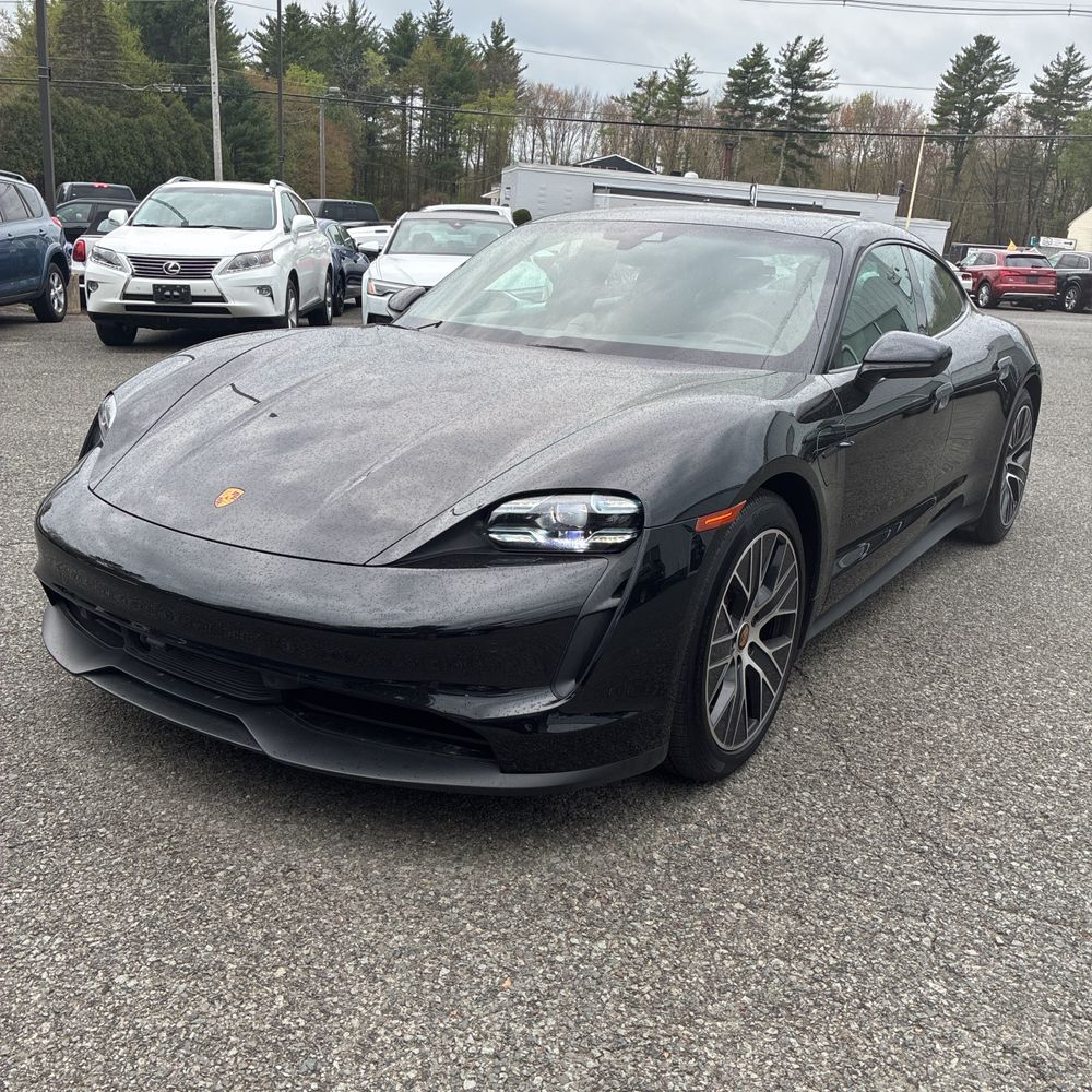 2024 Porsche Taycan