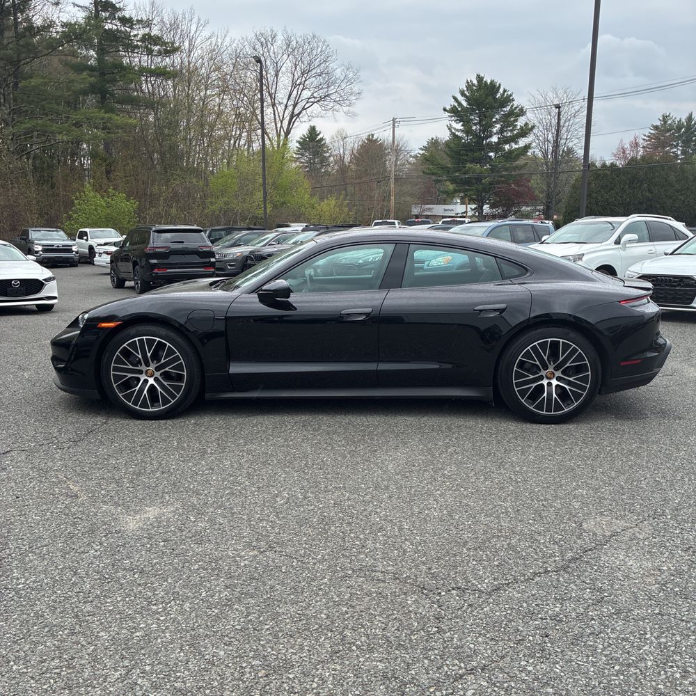 2024 Porsche Taycan