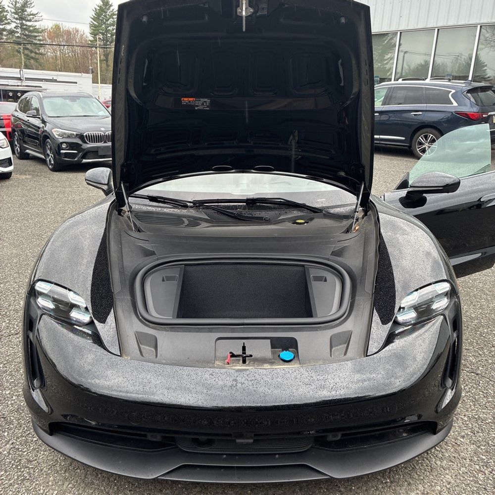 2024 Porsche Taycan