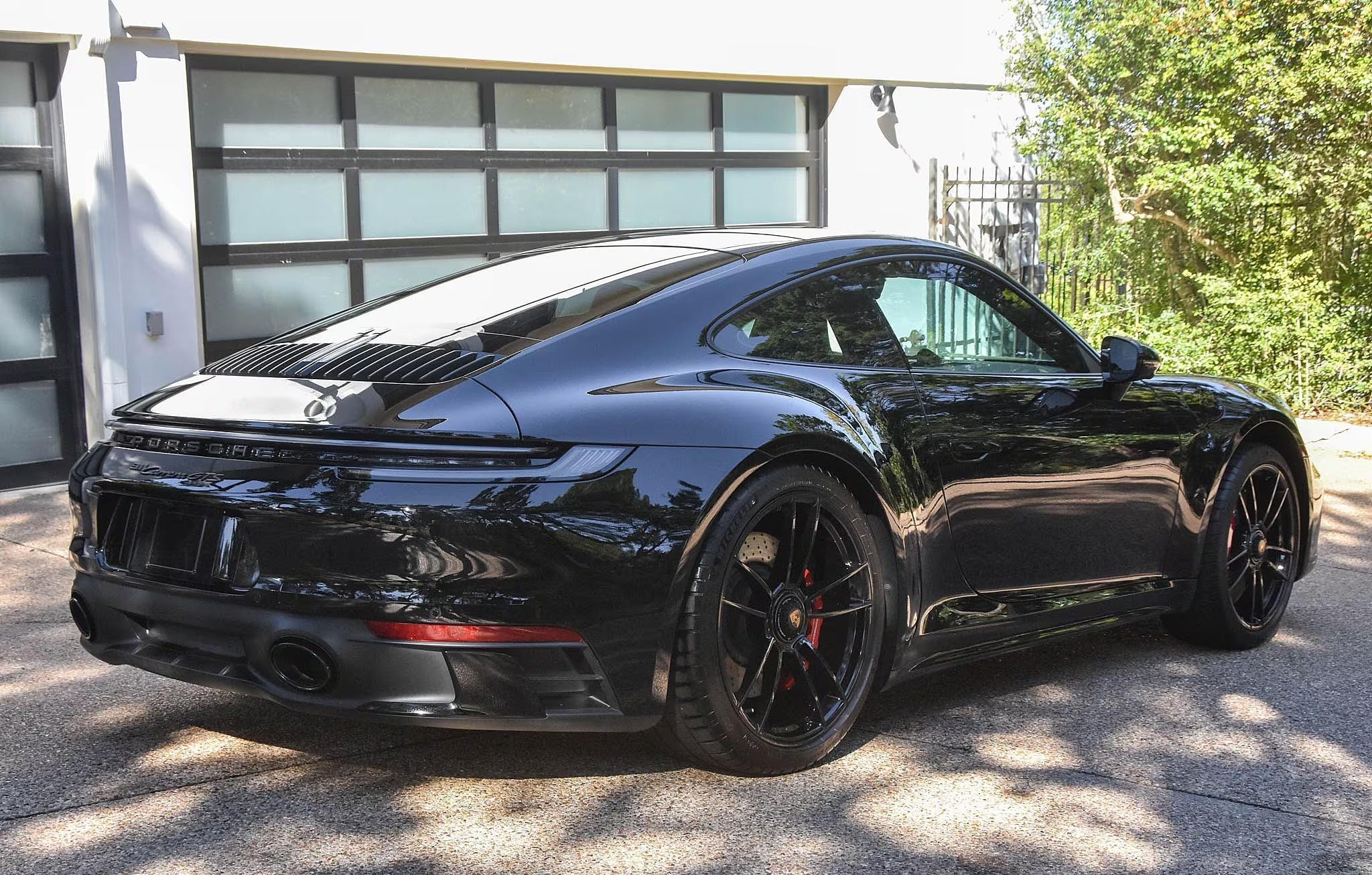 2024 Porsche 911 Carrera GTS