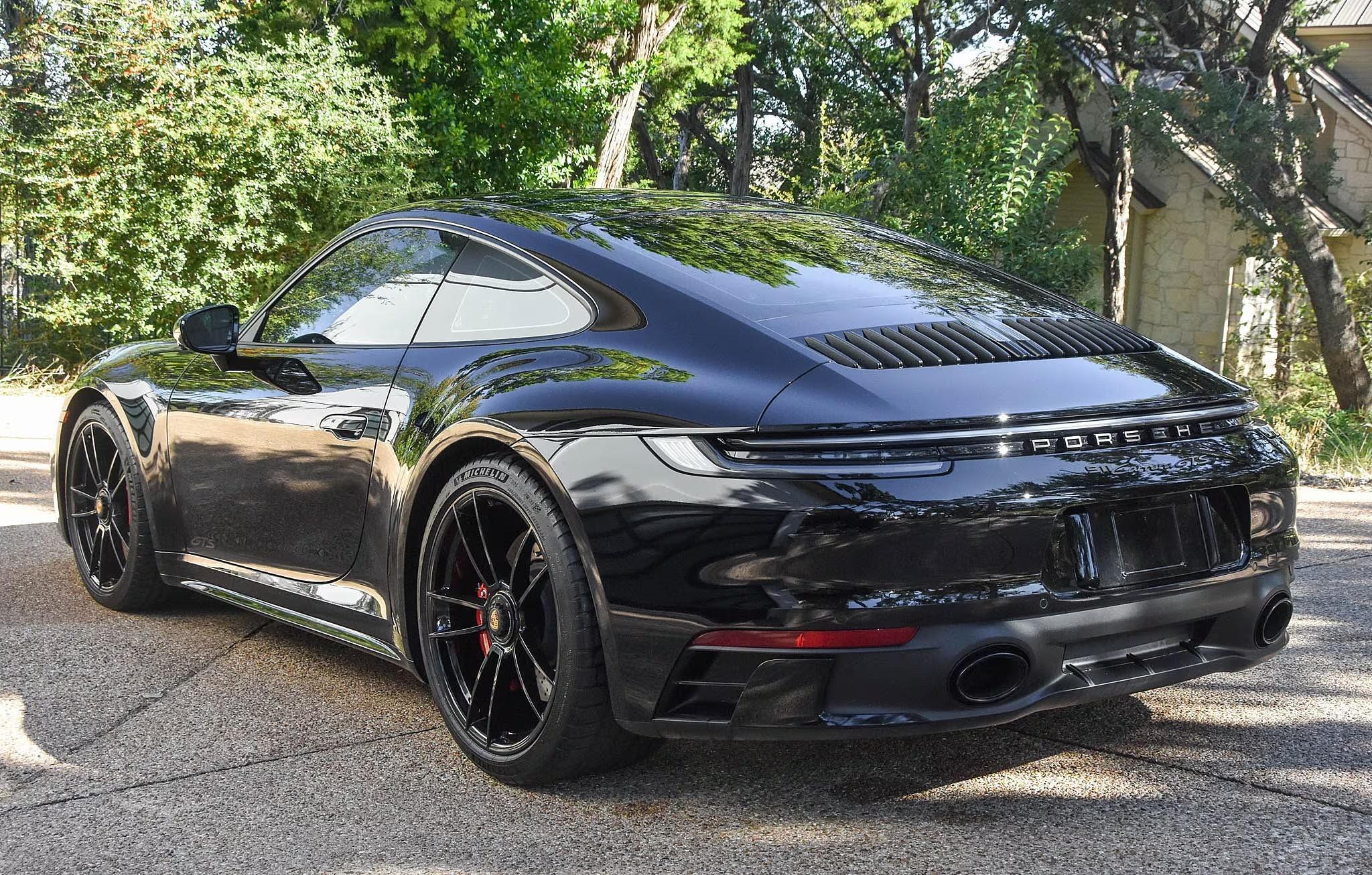 2024 Porsche 911 Carrera GTS