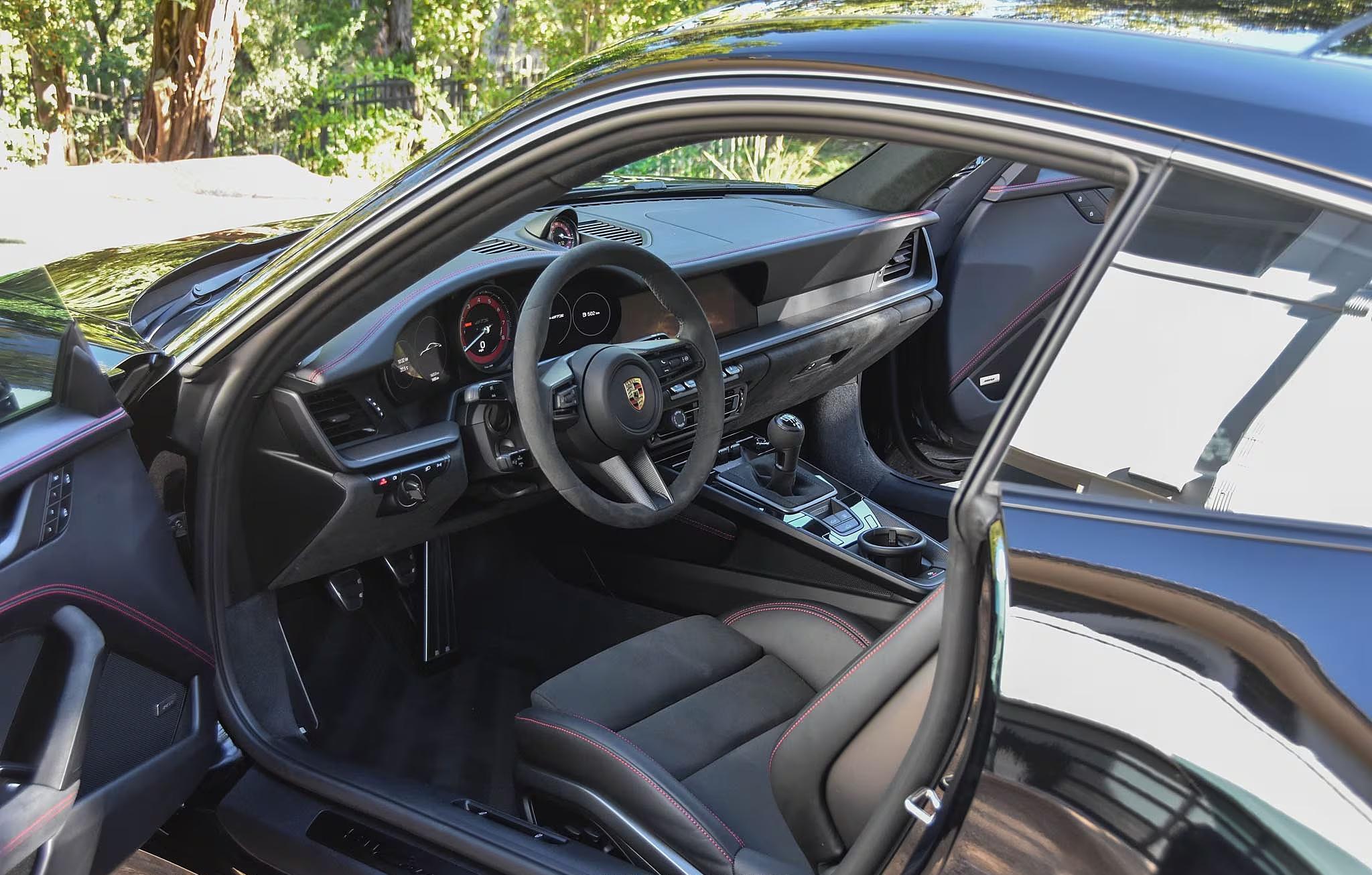 2024 Porsche 911 Carrera GTS