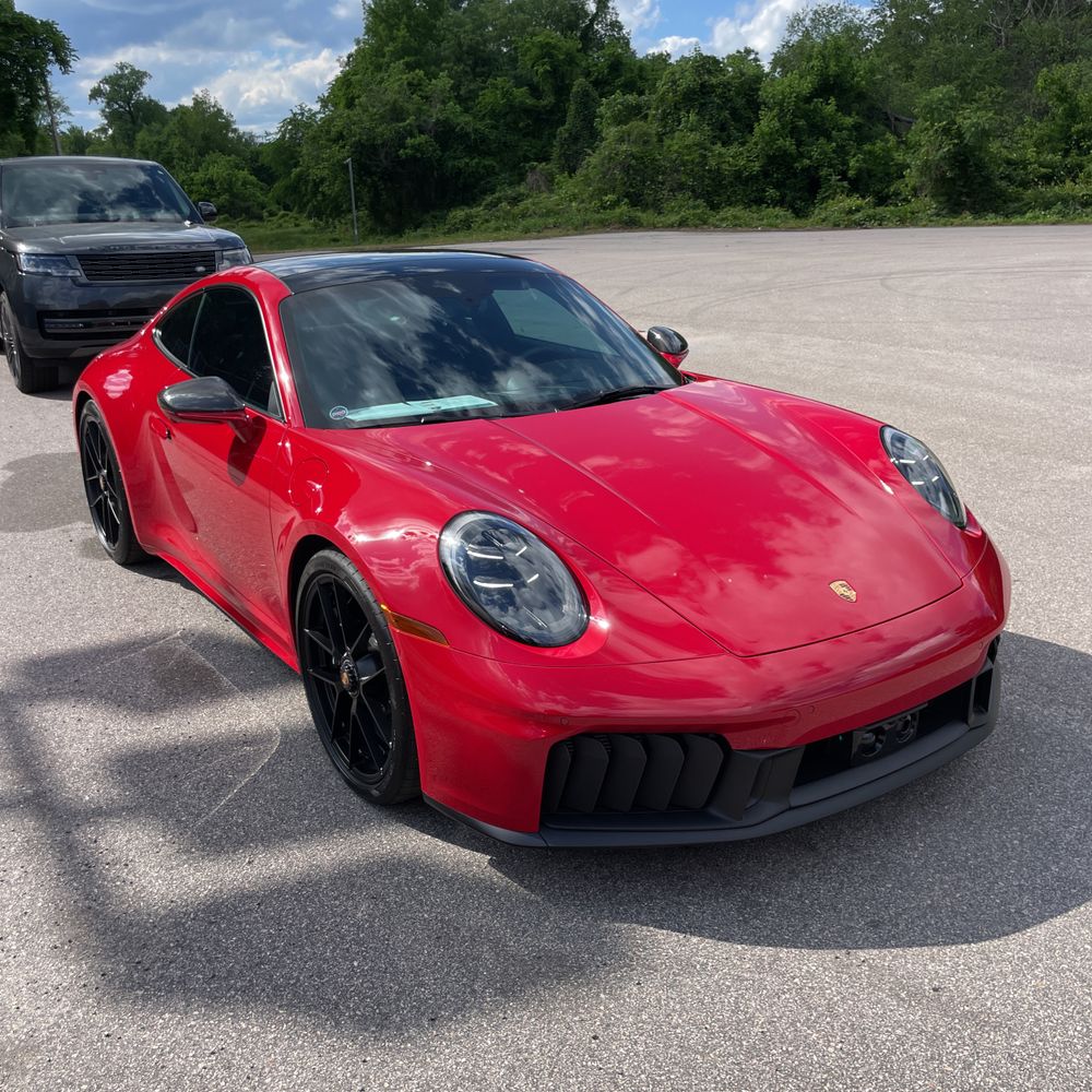2025 Porsche 911 Carrera GTS