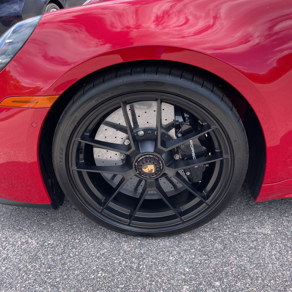 2025 Porsche 911 Carrera GTS