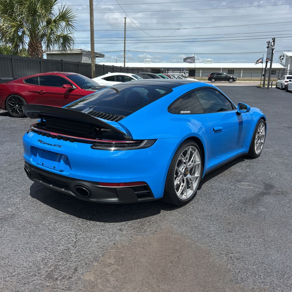 2022 Porsche 911 Carrera GTS