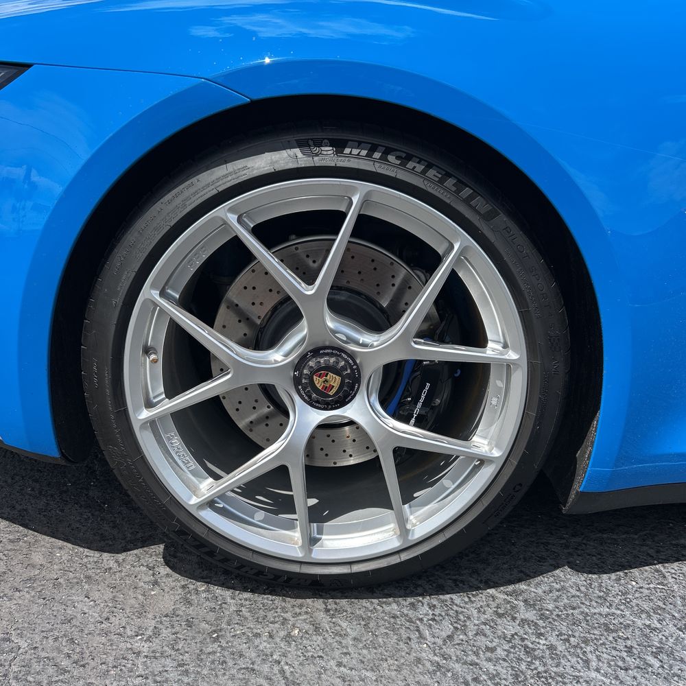 2022 Porsche 911 Carrera GTS