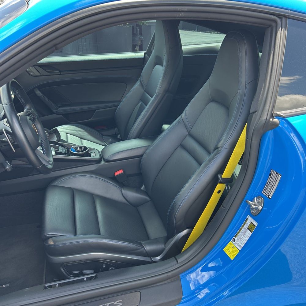 2022 Porsche 911 Carrera GTS
