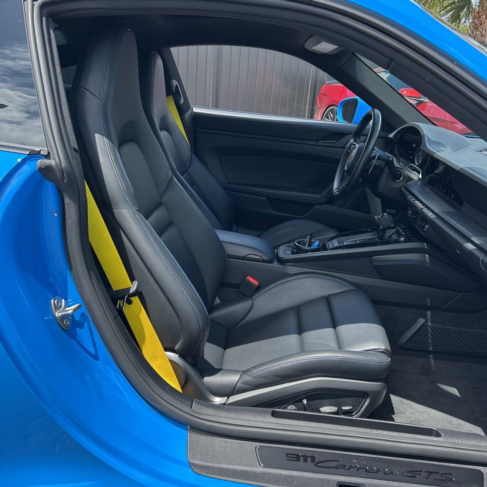 2022 Porsche 911 Carrera GTS