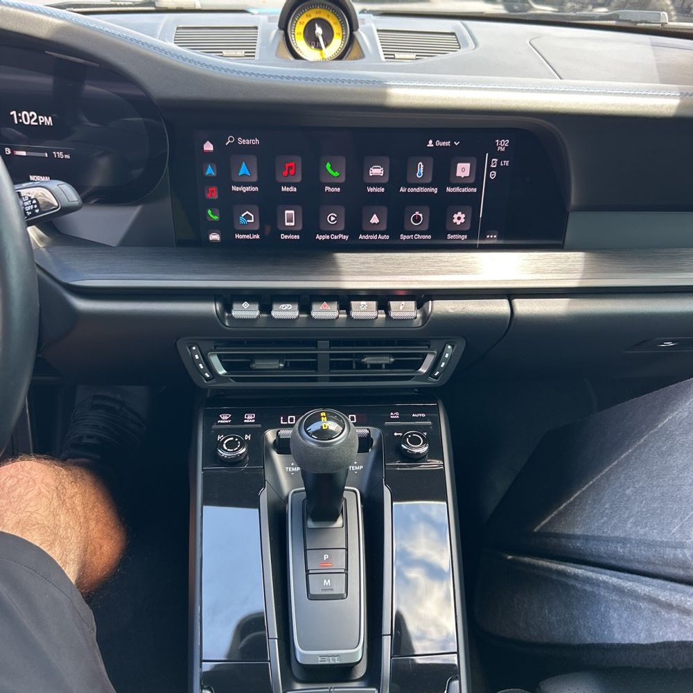 2022 Porsche 911 Carrera GTS