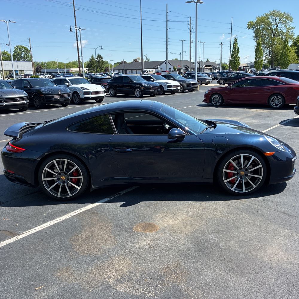 2017 Porsche 911 Carrera S