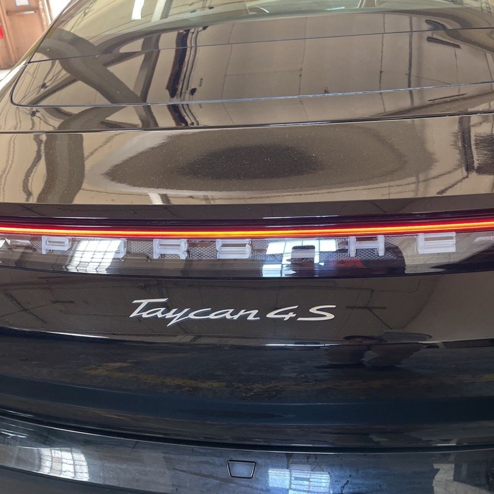 2024 Porsche Taycan 4S