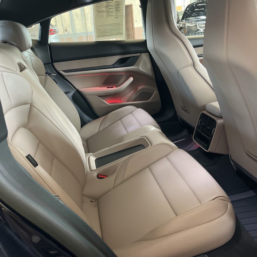 2024 Porsche Taycan 4S