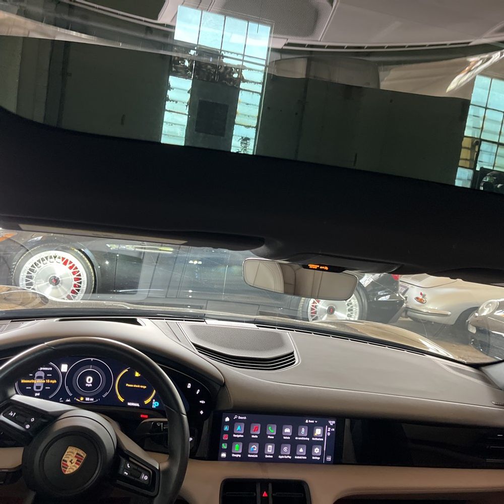 2024 Porsche Taycan 4S