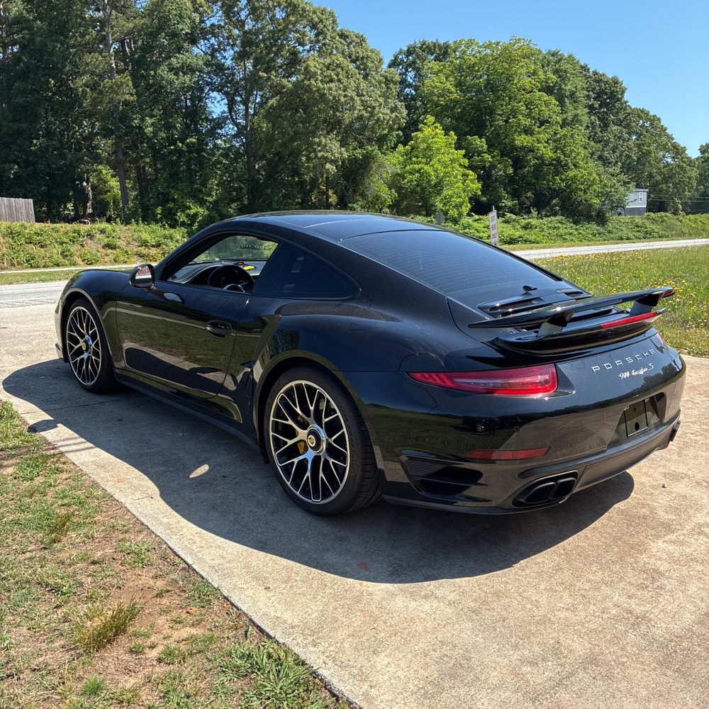 2016 Porsche 911 Turbo S