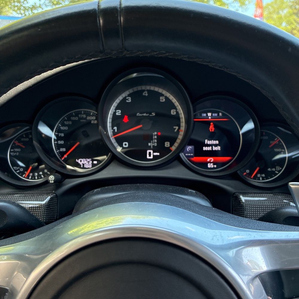 2016 Porsche 911 Turbo S