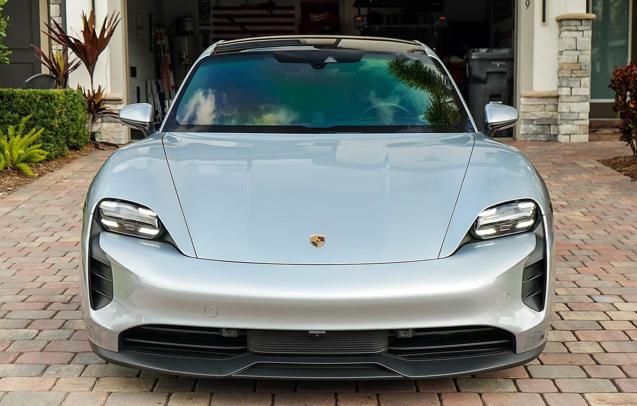 2024 Porsche Taycan GTS