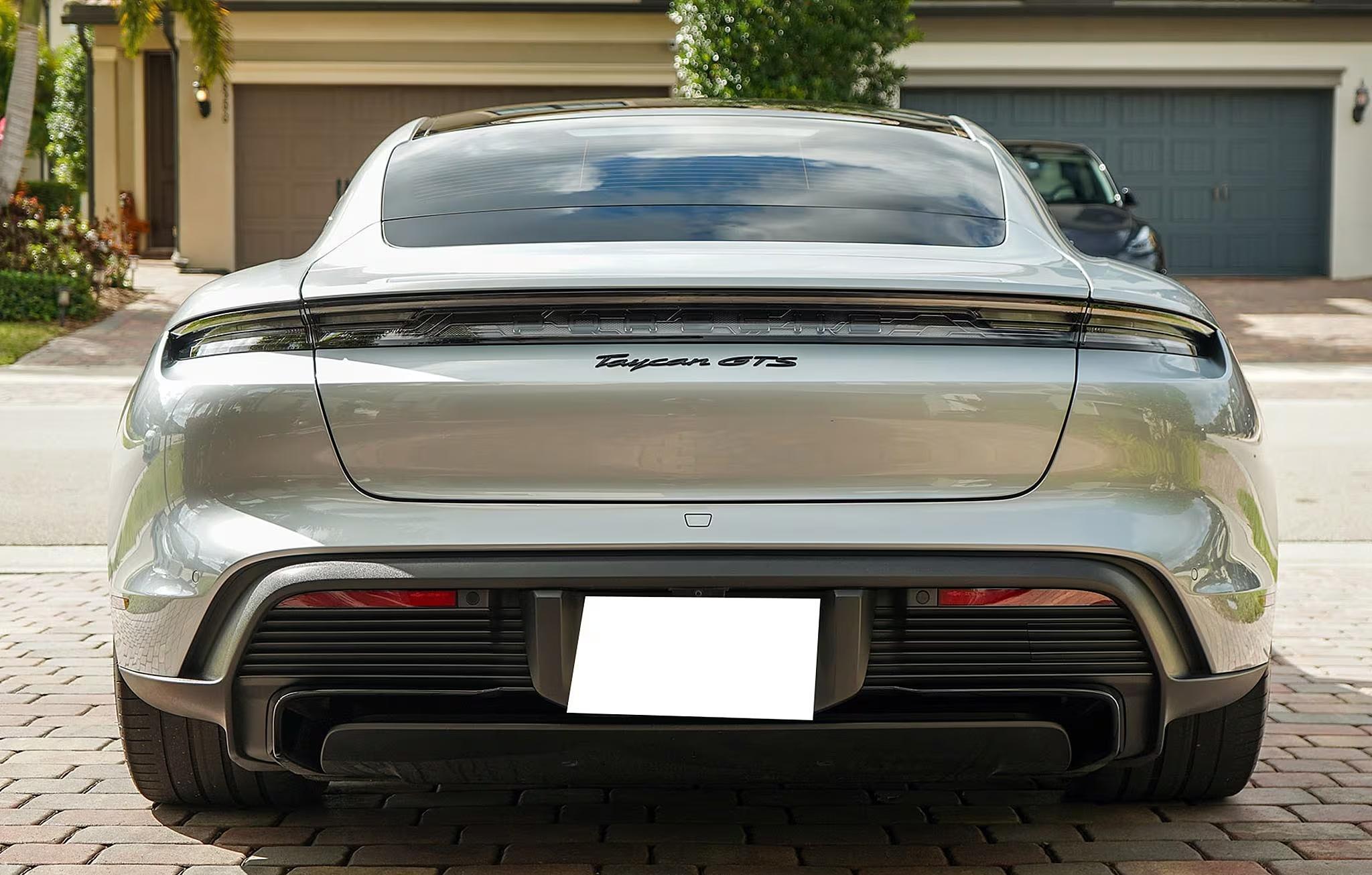 2024 Porsche Taycan GTS