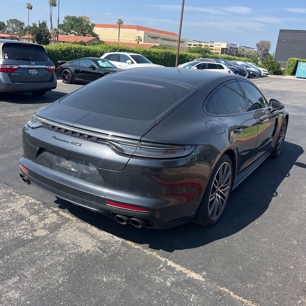 2022 Porsche Panamera GTS