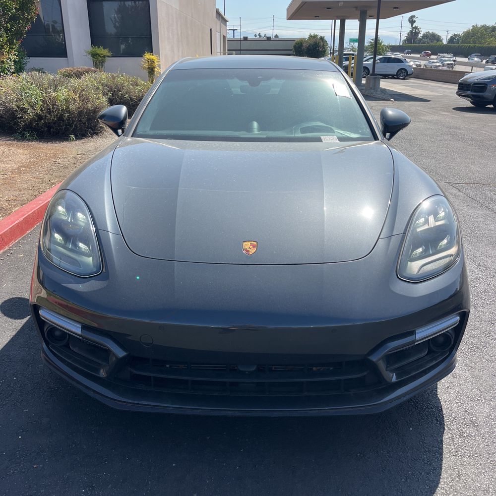 2022 Porsche Panamera GTS