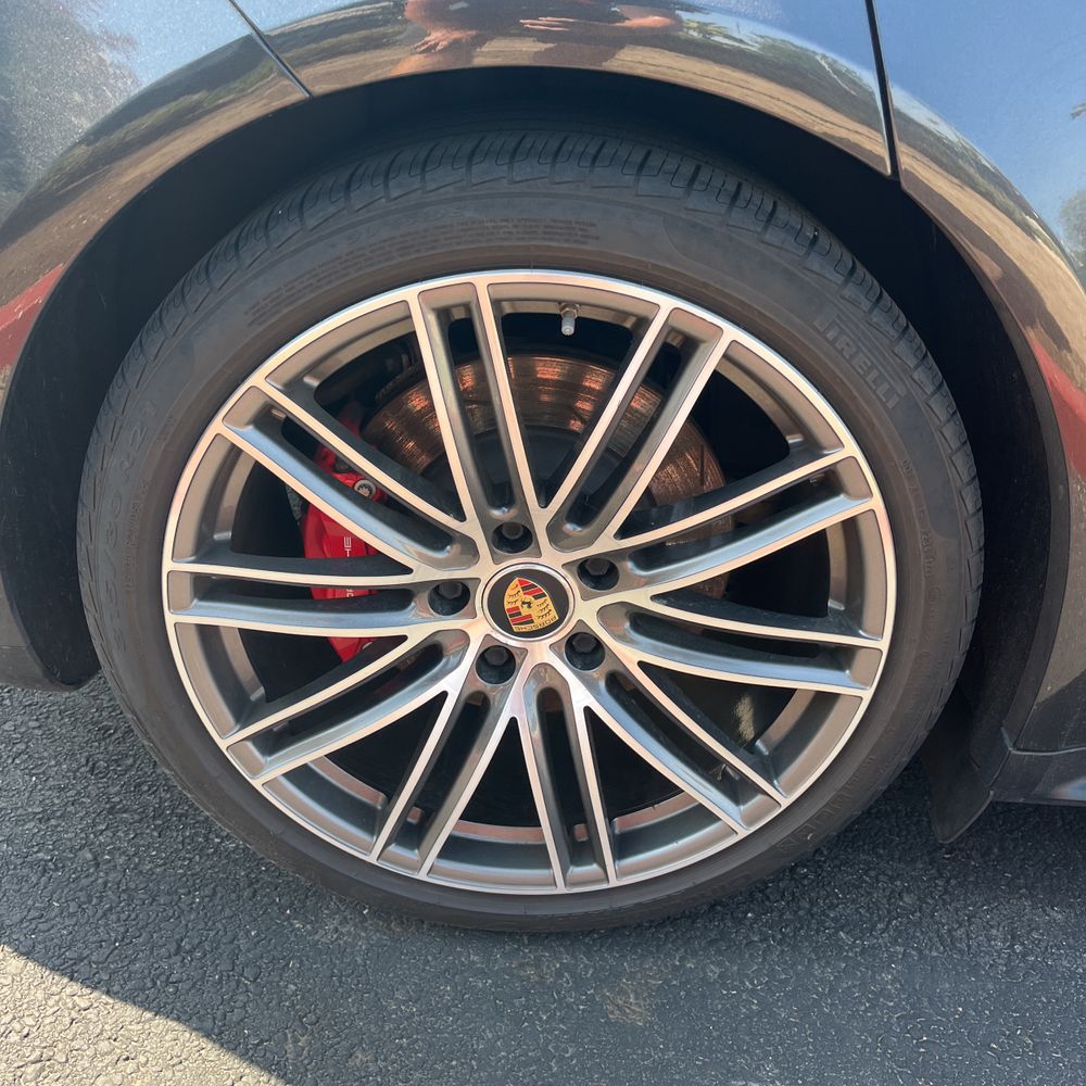 2022 Porsche Panamera GTS