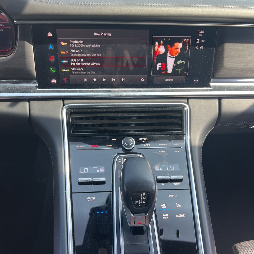 2022 Porsche Panamera GTS