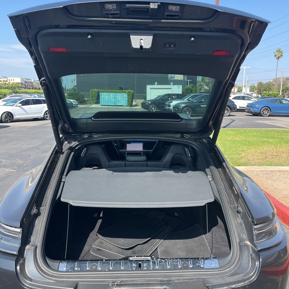 2022 Porsche Panamera GTS