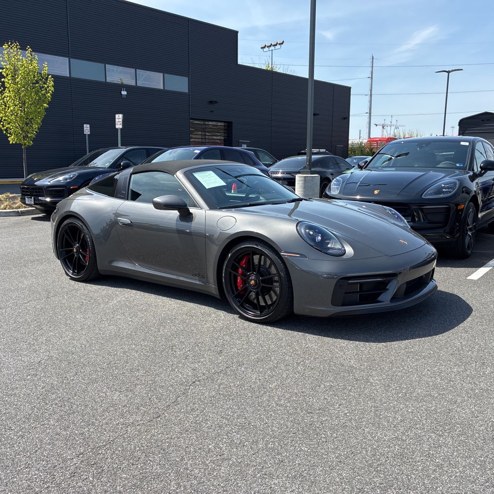 2024 Porsche 911 Targa 4 GTS