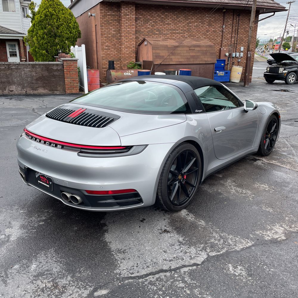 2021 Porsche 911 Targa 4S