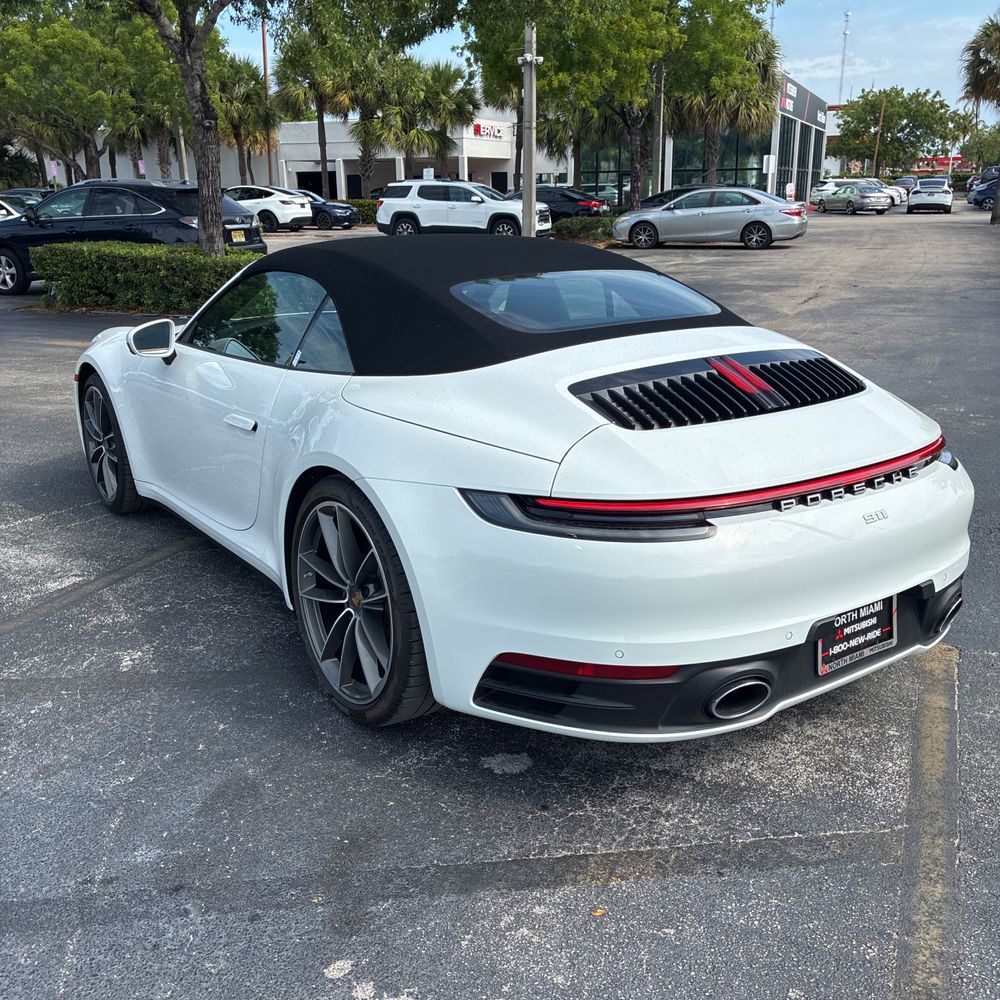 2023 Porsche 911 Carrera Cabriolet