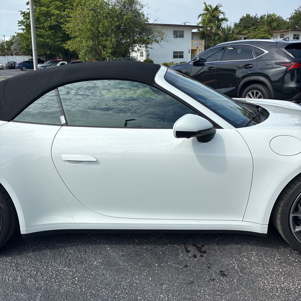 2023 Porsche 911 Carrera Cabriolet