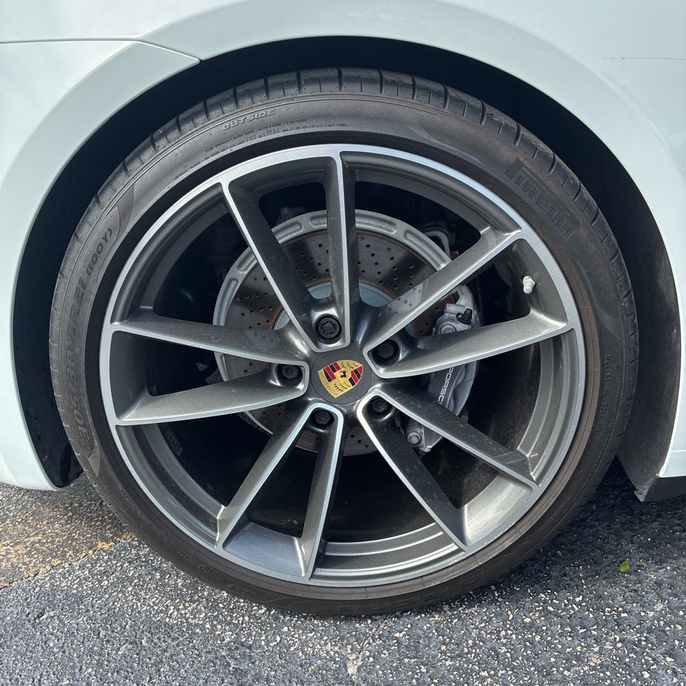 2023 Porsche 911 Carrera Cabriolet