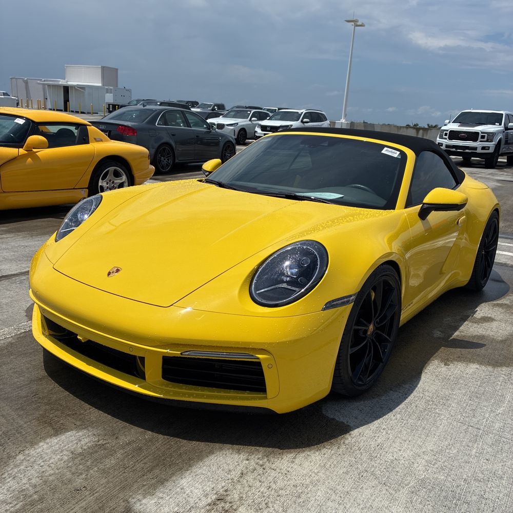 2022 Porsche 911 Carrera Cabriolet