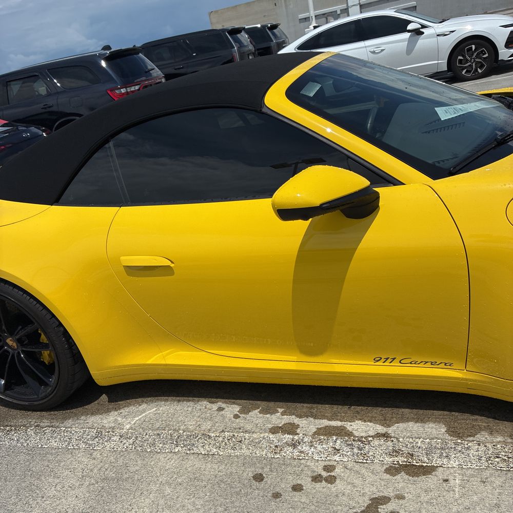 2022 Porsche 911 Carrera Cabriolet