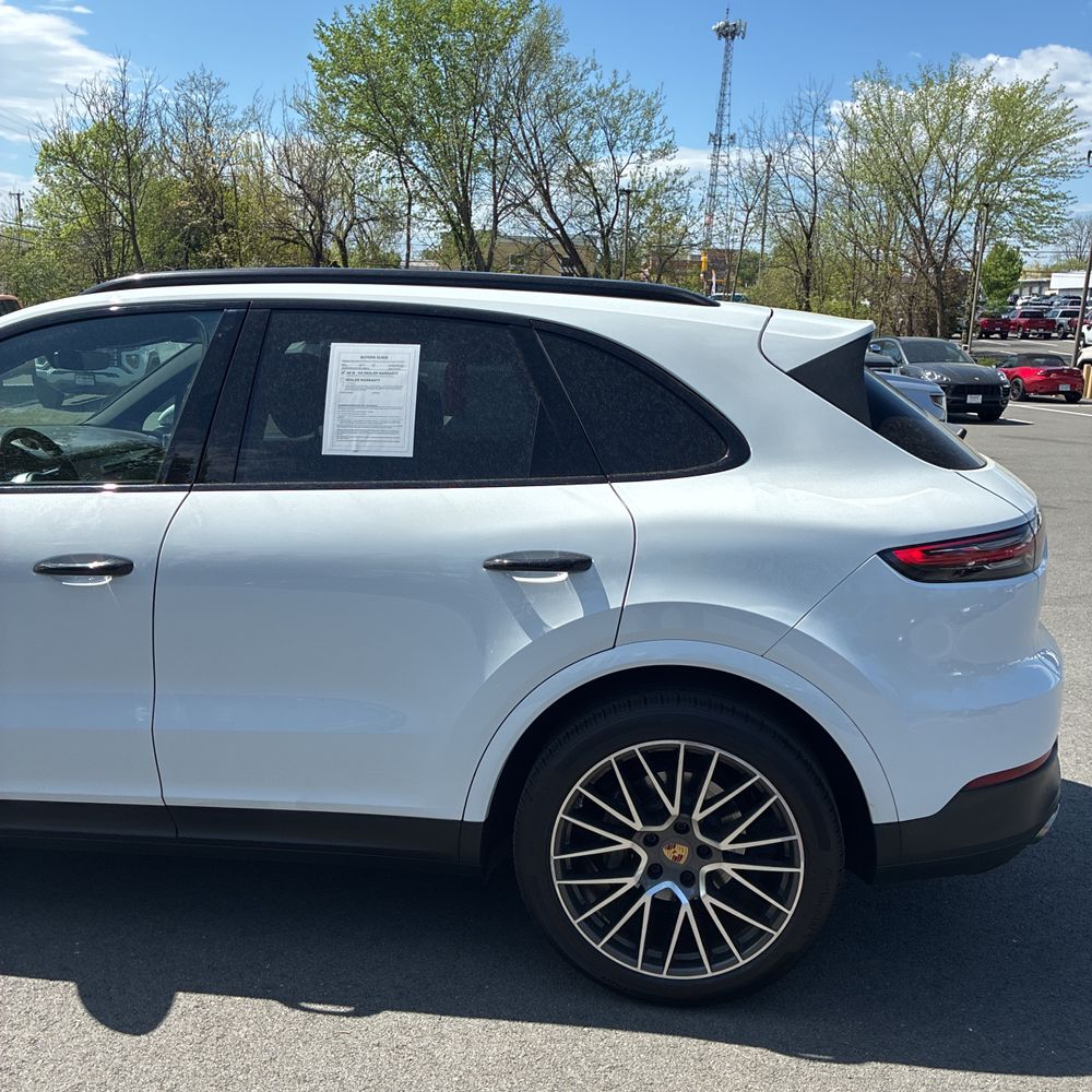 2022 Porsche Cayenne S