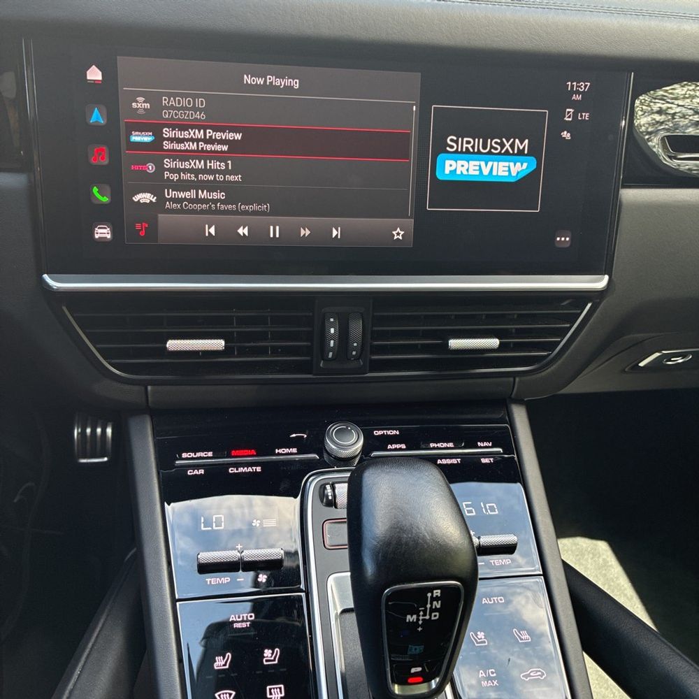 2022 Porsche Cayenne S