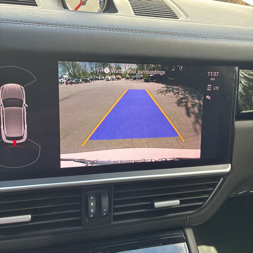 2022 Porsche Cayenne S